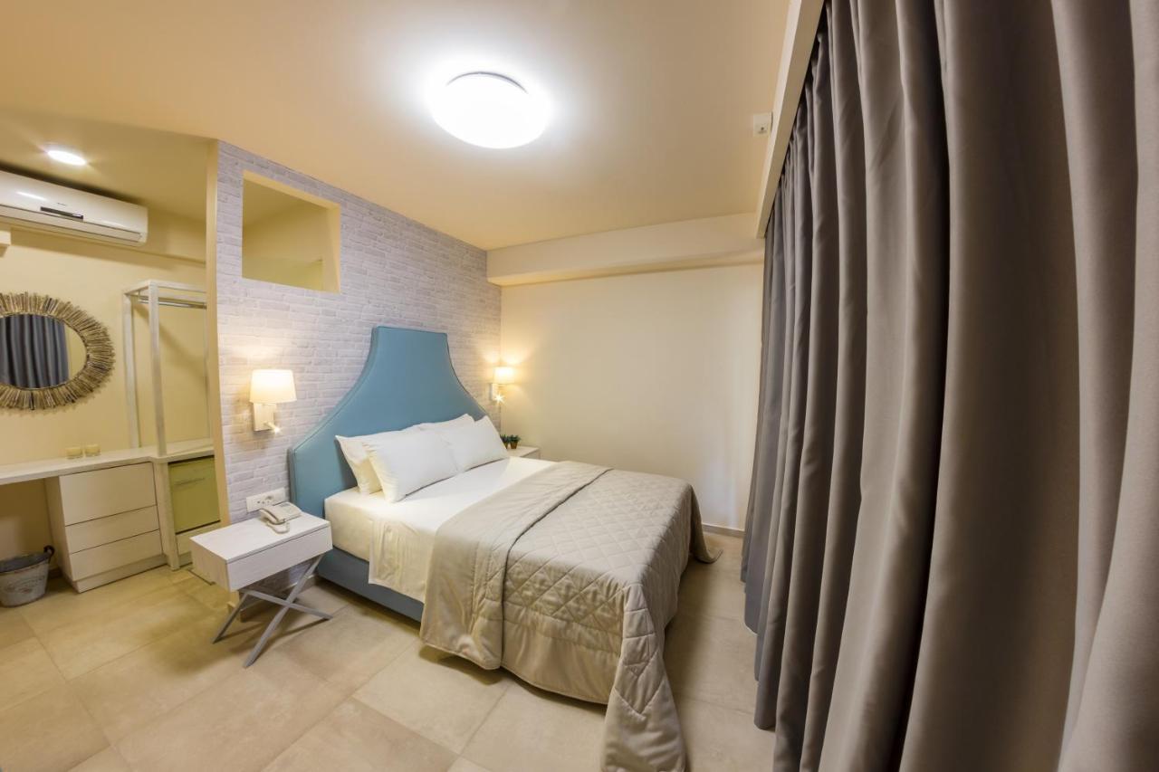 Pitsakis Hotel 3*